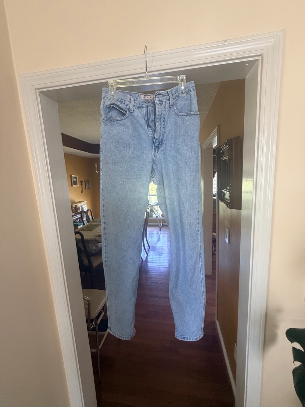 Vintage 90s GUESS Jeans 1050-LG High Rise Mom Jeans Made USA 28